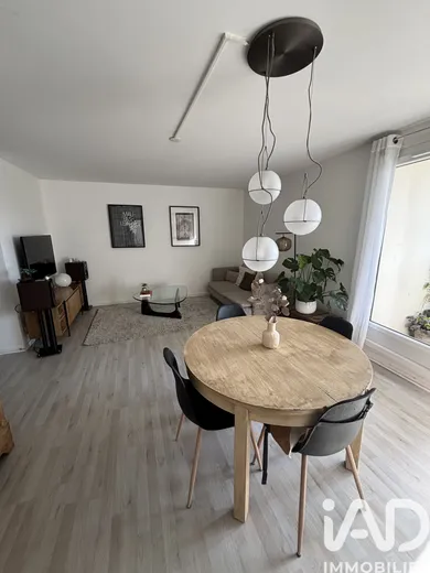 Appartement à Roissy-en-Brie (77680)