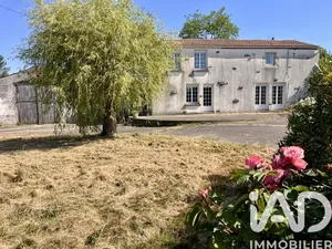 Maison de campagne à Froidfond (85300)
