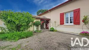 Park home in Bazas (33430)