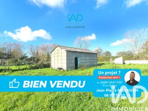 Building plot in Le Champ-Saint-Père (85540)