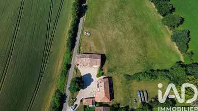 Maison de village à Saint-Macoux (86400)