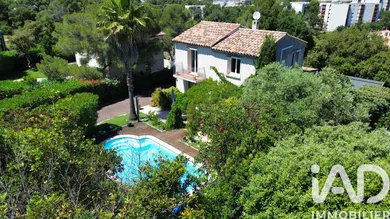 Maison à Saint-Raphaël (83700)
