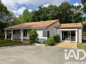 Traditional house in Le Teich (33470)