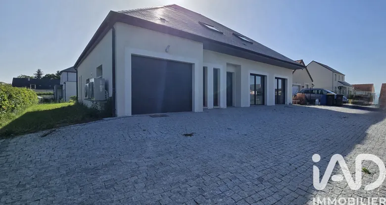 Maison 7 pièces 204 m² · à Saint-Ay · 204 m² · 420 000 €