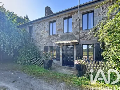Maison de campagne à Val-Couesnon (35560)