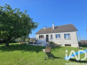 Traditional house in Aviron (27930)