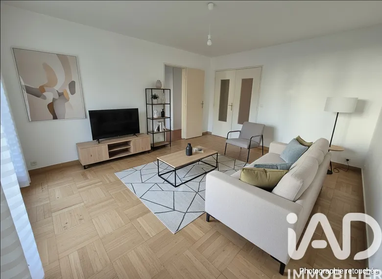 Appartement 4 pièces 82 m² · à Verneuil-sur-Seine · 82 m² · 218 000 €