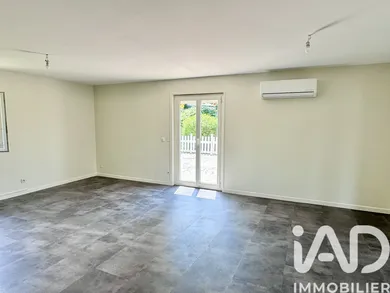 Traditional house in Firminy (42700)
