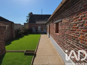 Maison de village à ESQUERCHIN (59553)