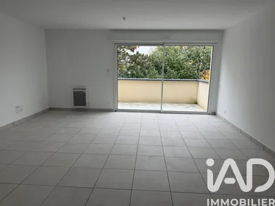 Apartment in Amboise (37400)