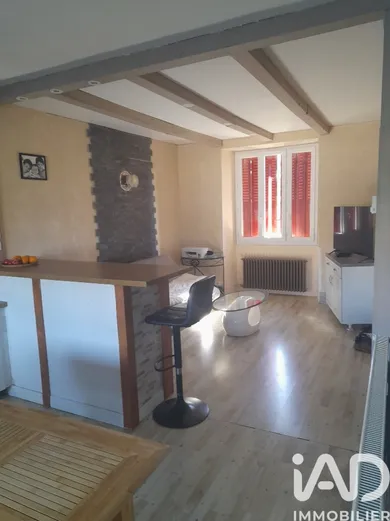 Maison à Châteauneuf-la-Forêt (87130)