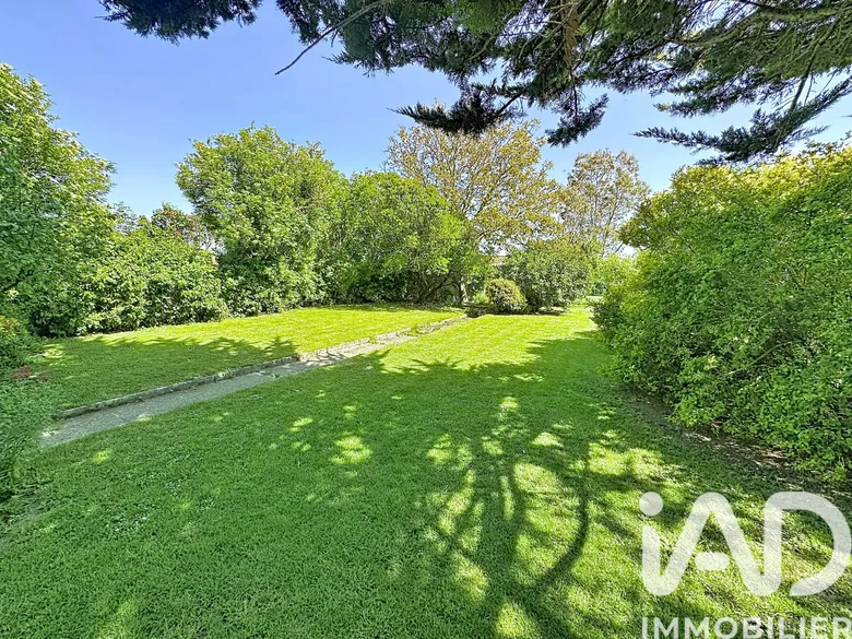 Maison 6 pièces 132 m² · à Subles · 132 m² · 246 000 €