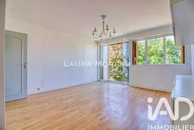 Apartment in Conflans-Sainte-Honorine (78700)