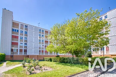 Apartment in Conflans-Sainte-Honorine (78700)