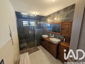 House in Sainte-Marie (97438)