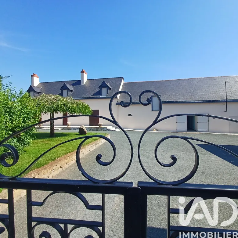 Maison 6 pièces 144 m² · à Saint-Georges-sur-Loire · 144 m² · 406 000 €