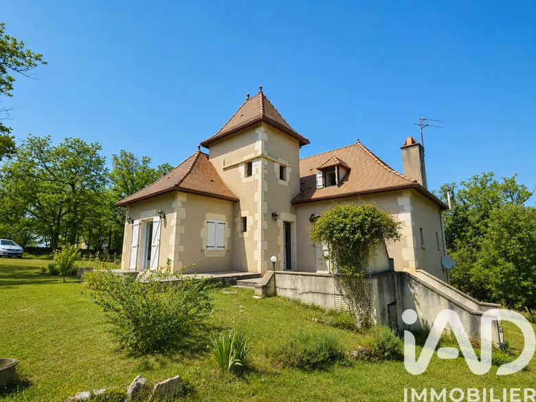 Maison 4 pièces 130 m² · à Flaujac-Poujols · 130 m² · 284 000 €