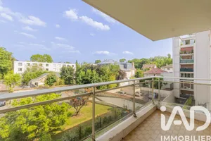 Appartement à Versailles (78000)
