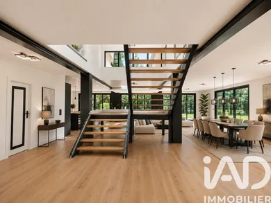 Architectural house in Grosrouvre (78490)