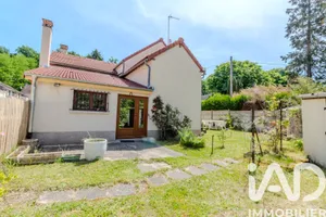 Maison à Montigny-sur-Loing (77690)