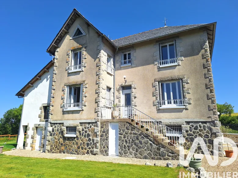 Maison 7 pièces 149 m² · à Vezels-Roussy · 149 m² · 375 000 €
