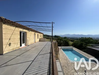 Maison traditionnelle à Peyruis (04310)