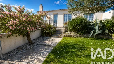 House in Esnandes (17137)