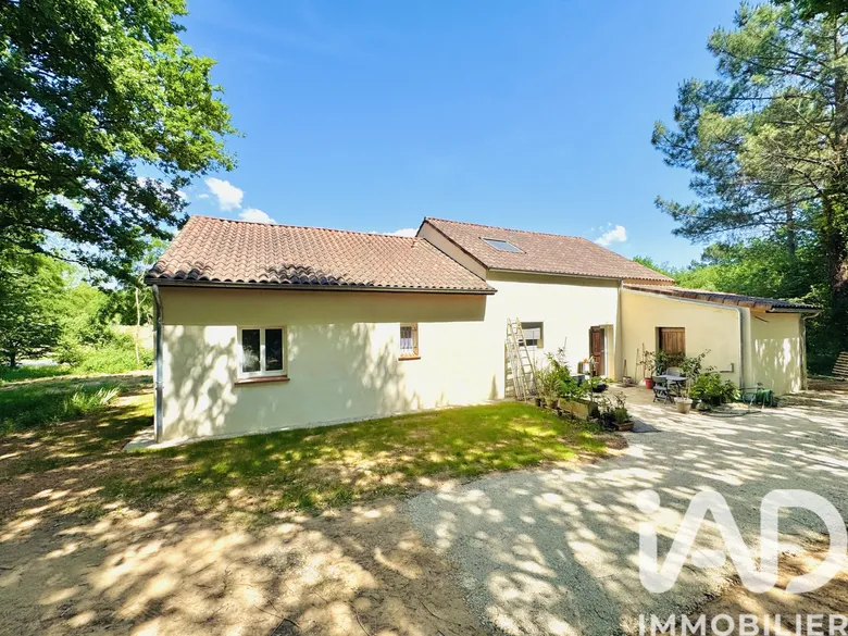 Maison 5 pièces 160 m² · à Pomarède · 160 m² · 244 950 €
