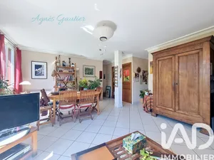 House in Sucy-en-Brie (94370)