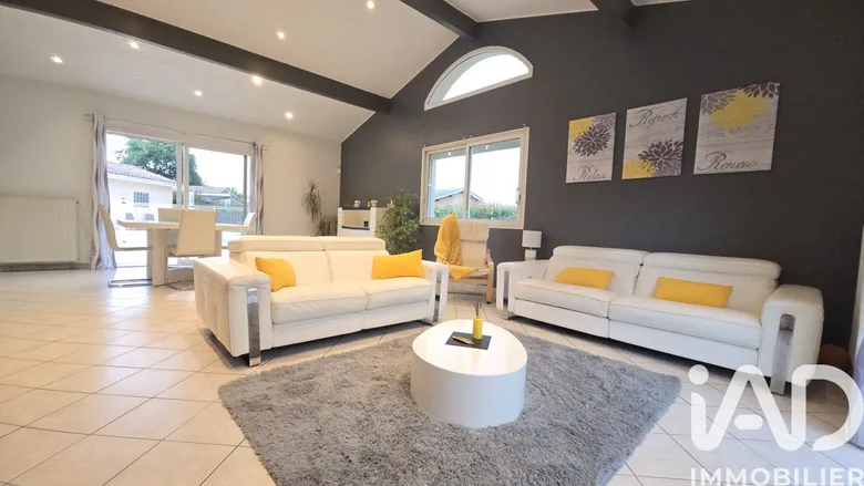 Maison 7 pièces 172 m² · à Villenave-d'Ornon · 172 m² · 440 000 €