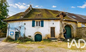 Maison de village à Macornay (39570)