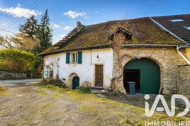 Village house in Macornay (39570)