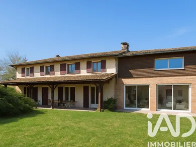 Maison de campagne à Landiras (33720)