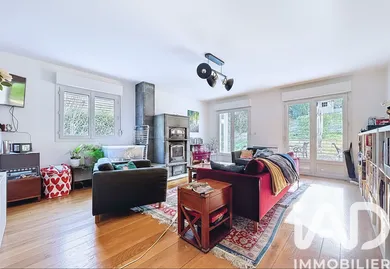 Apartment in Bellefontaine (95270)