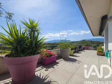Apartment in Porto-Vecchio (20137)