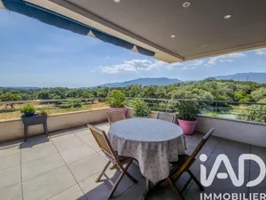 Apartment in Porto-Vecchio (20137)