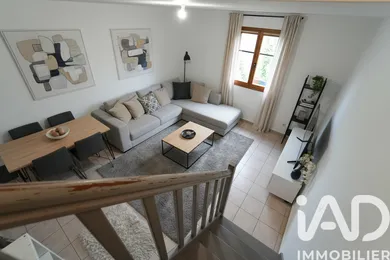 Apartment in Combs-la-Ville (77380)