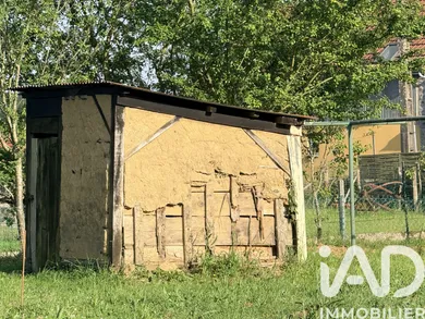 House in Isigny-le-Buat (50540)