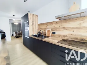 Apartment in Trélazé (49800)