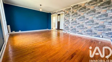 Apartment in Saint-Étienne (42100)
