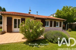 Maison à Aureilhan (65800)