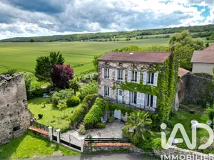 Maison de village à Le Broc (63500)