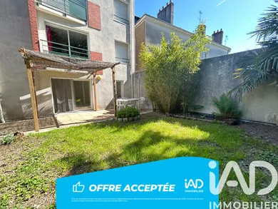 Apartment in Nantes (44000)