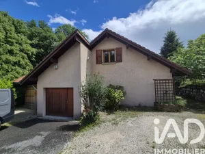 House in Notre-Dame-de-Mésage (38220)