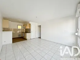 Apartment in Longjumeau (91160)