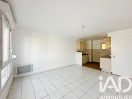 Apartment in Longjumeau (91160)
