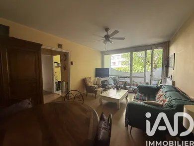 Apartment in Chelles (77500)