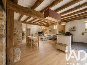 Maison traditionnelle à Lavau sur loire (44260)