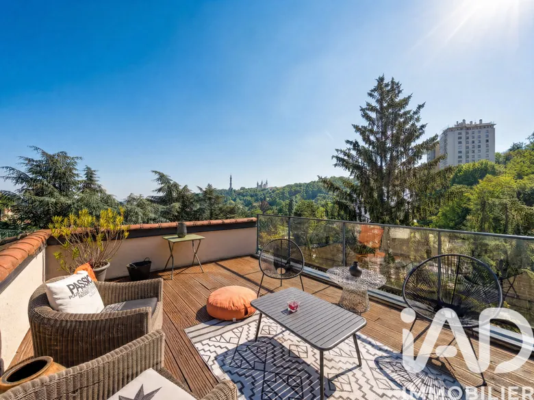 Appartement 5 pièces 143 m² · à Lyon · 143,3 m² · 730 000 €