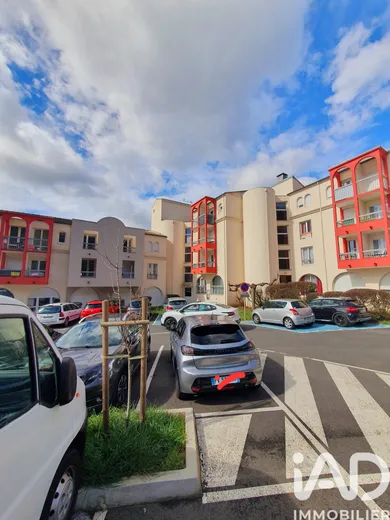 Apartment in Lamalou-les-Bains (34240)
